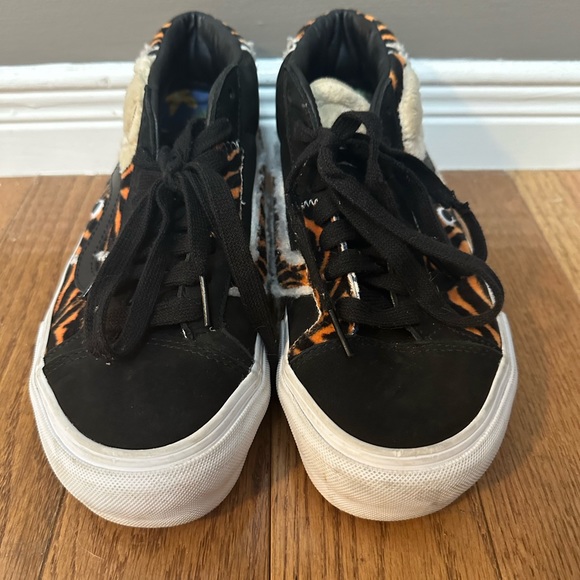 VANS VAULT | M5.5 W7 MID ZOO SCHOOL 'UNSTUFFED ANIMAL TIGER' - Picture 7 of 11